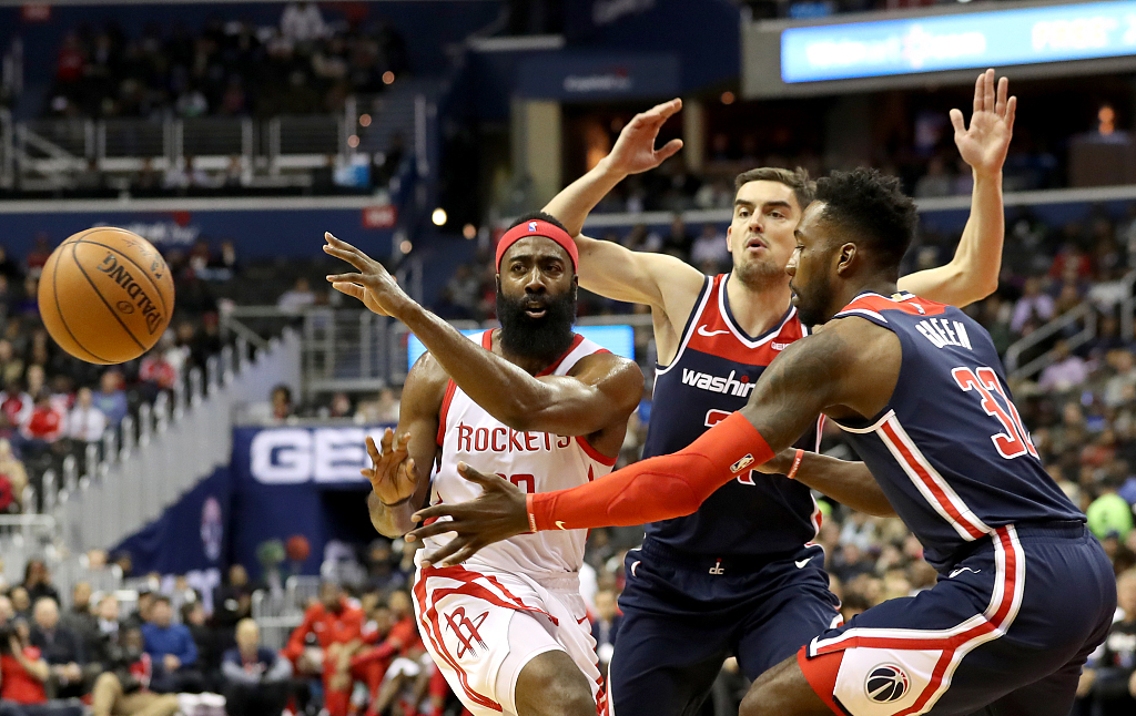 加时末段突围战来临，斯图加特围绕意甲复出首秀，引发热议，球探报告显示潜力(2024进球狂潮)